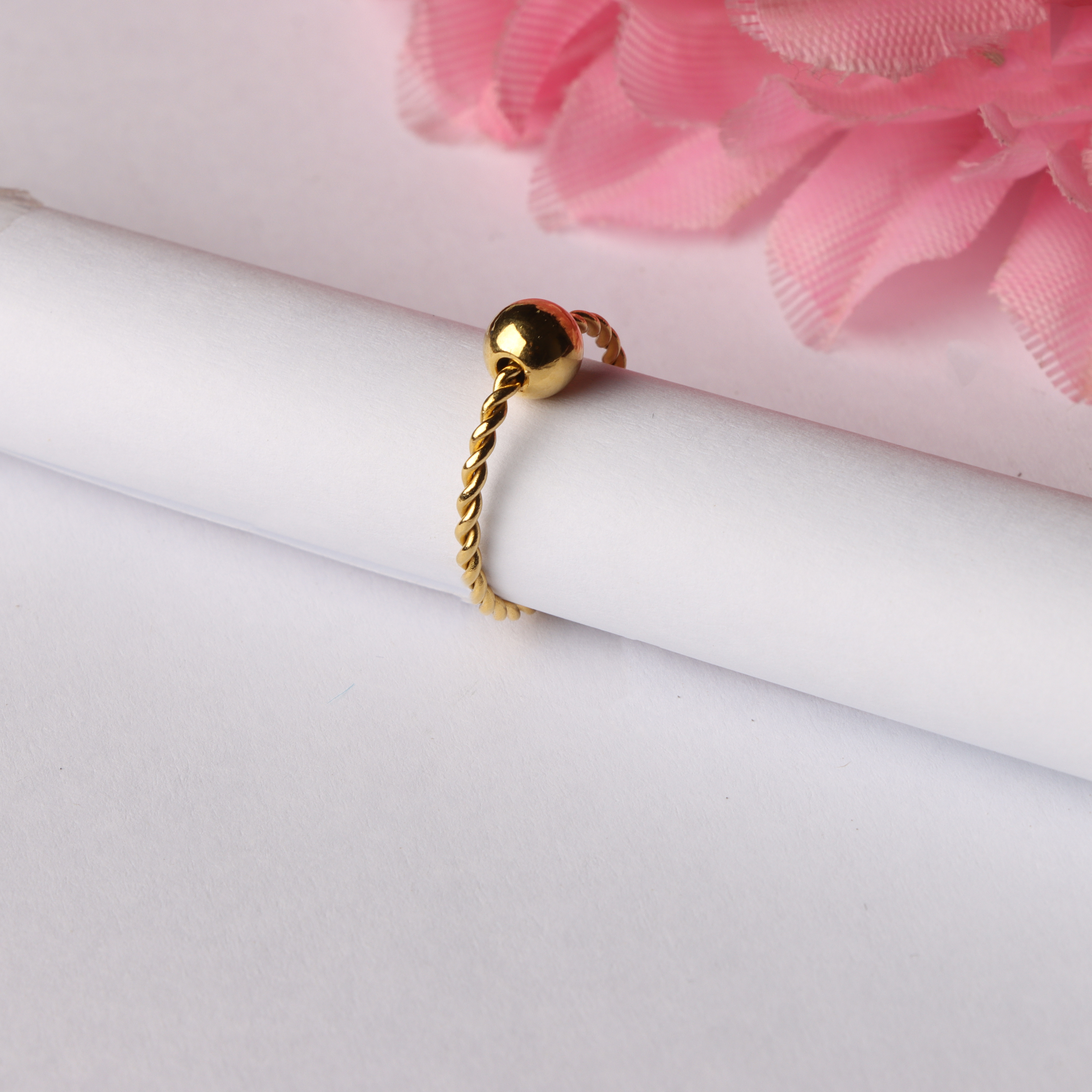 خاتم ذهبي كروي 