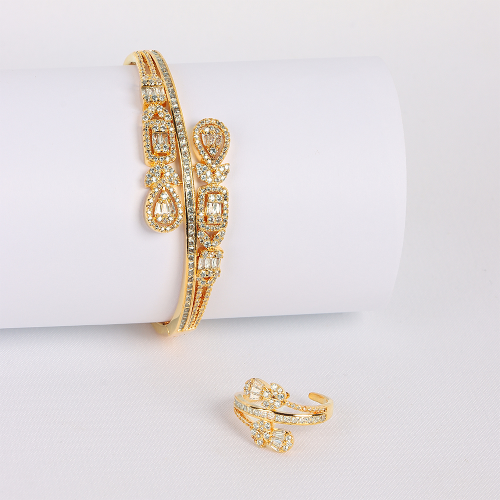 طقم لمسة فخامة 