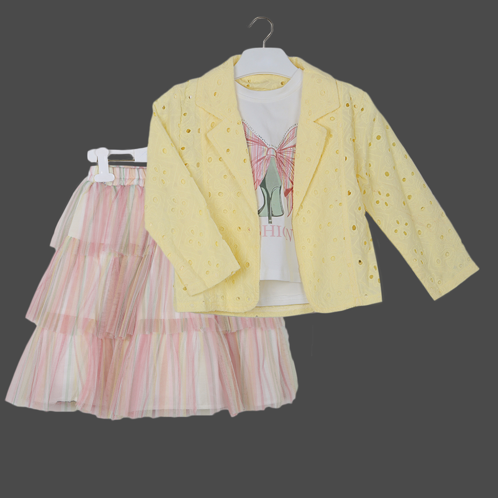 طقم بناتي أنيق بستايل عصري