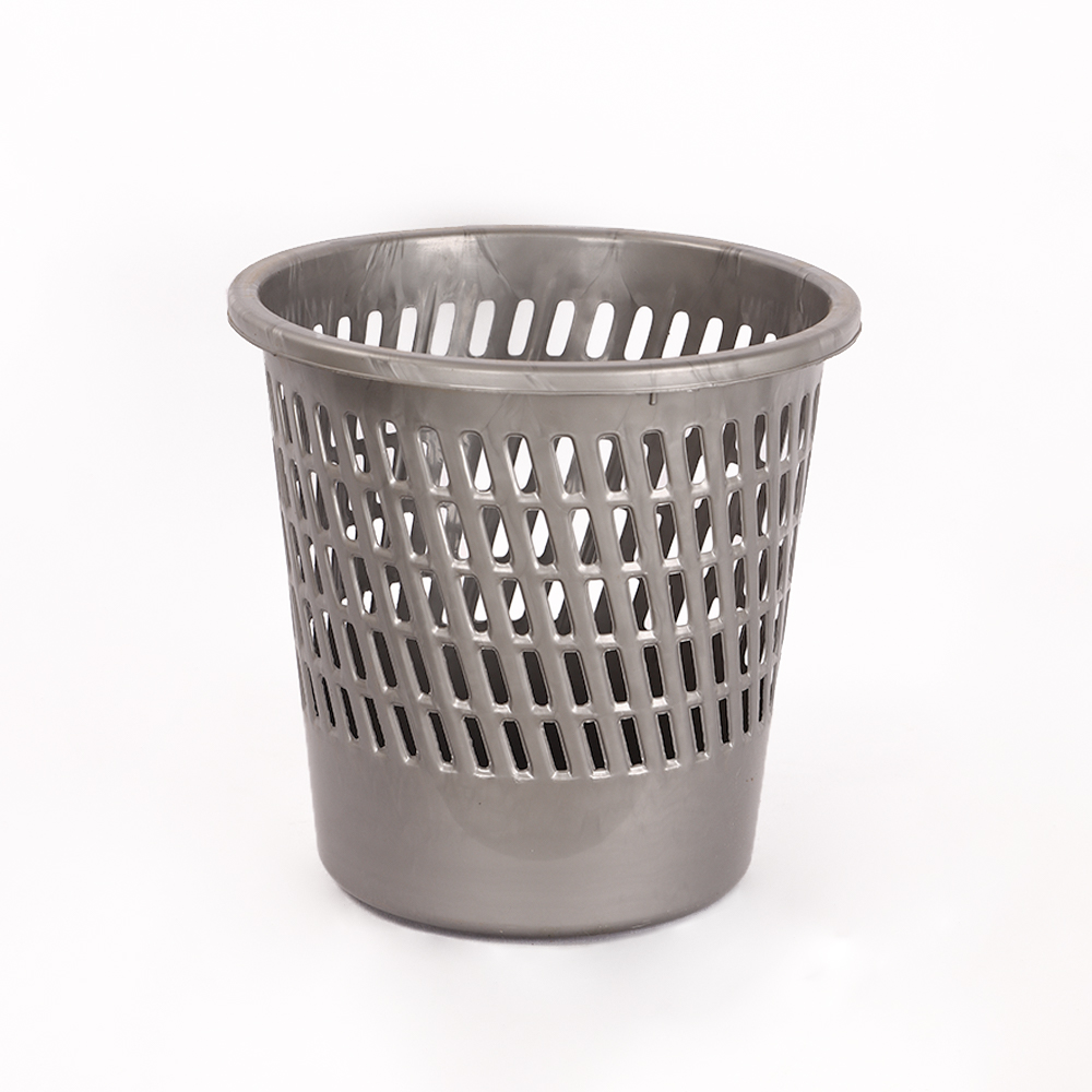 سلة مهملات بلاستيك مهوّاة