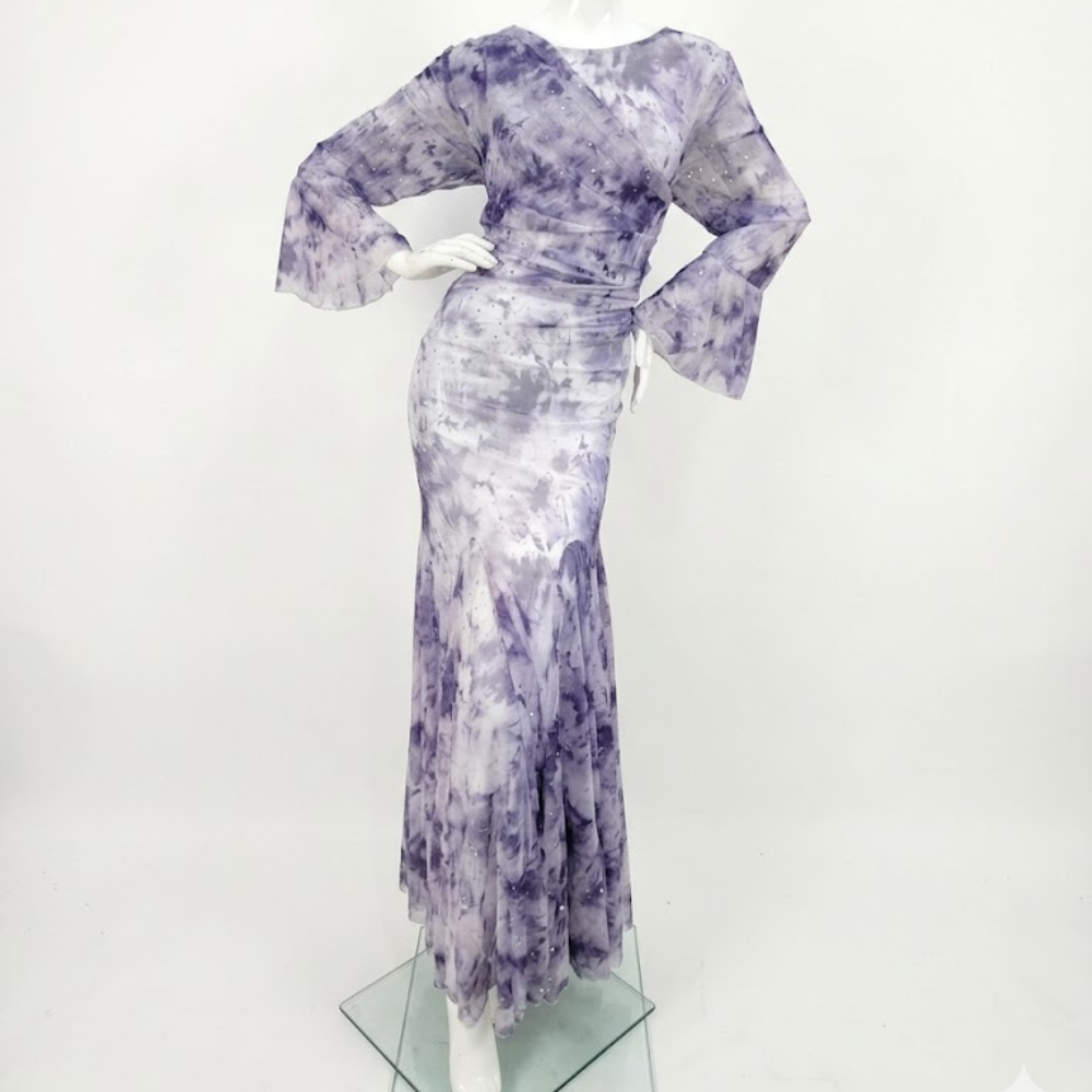 فستان طويل  بقصة حورية البحر