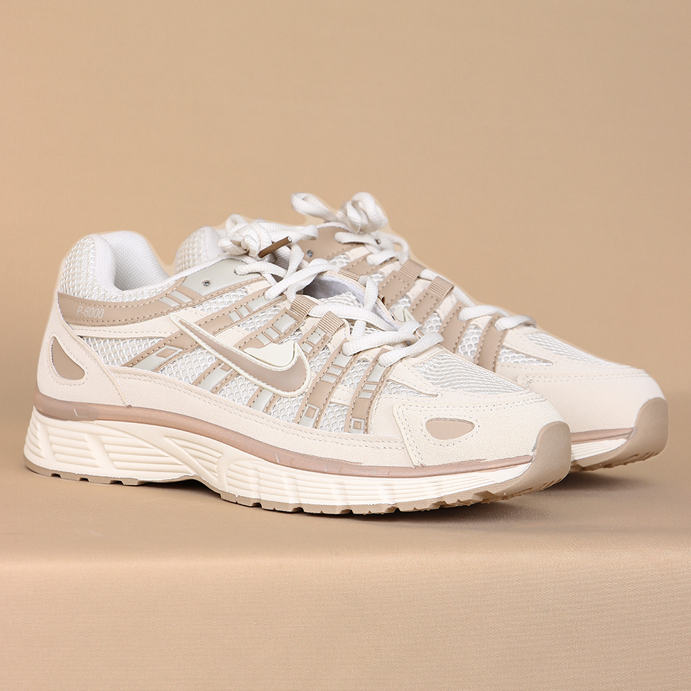 حذاء رياضي أنيق ومريح