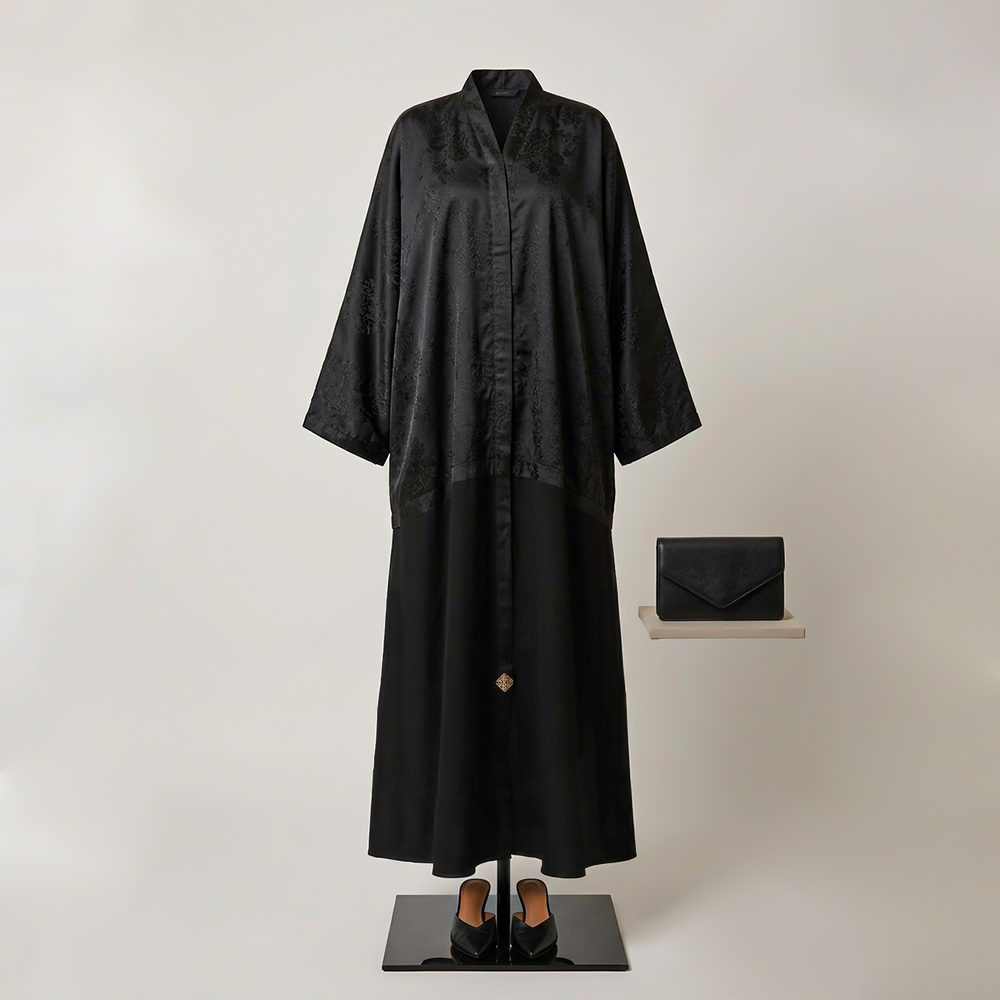 عباية نسائية فاخرة بنقشة جاكار